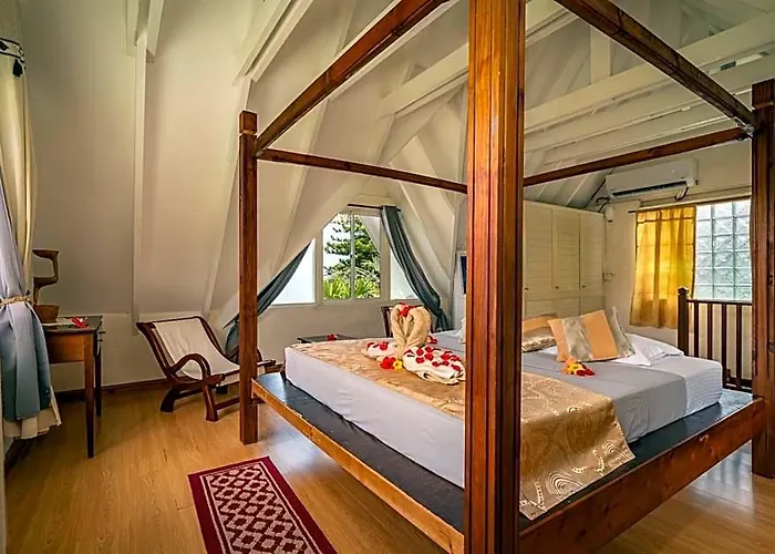 Hotell Lemongrass Beau Vallon (Mahe)